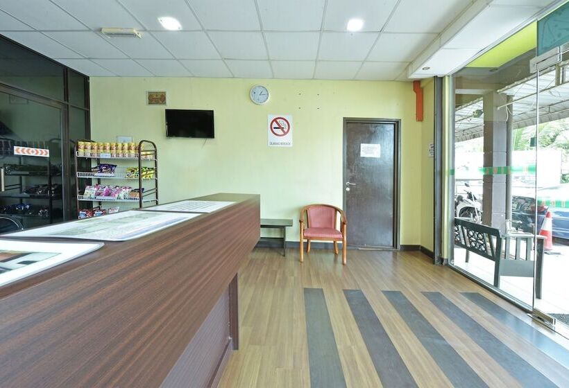 호텔 Capital O 90761 D Jiwa