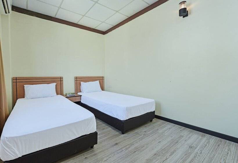 호텔 Capital O 90761 D Jiwa