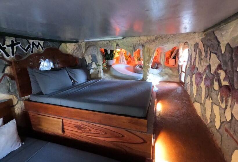 فندق Gratum Beach Resort