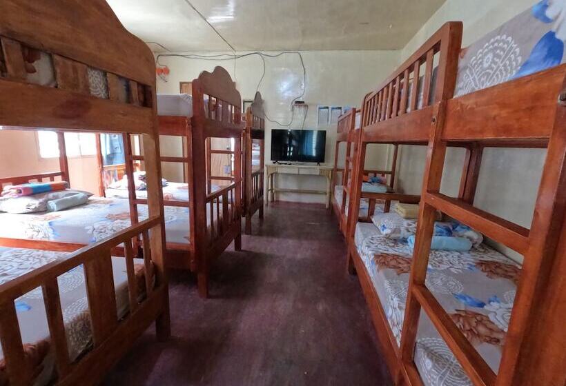 فندق Gratum Beach Resort