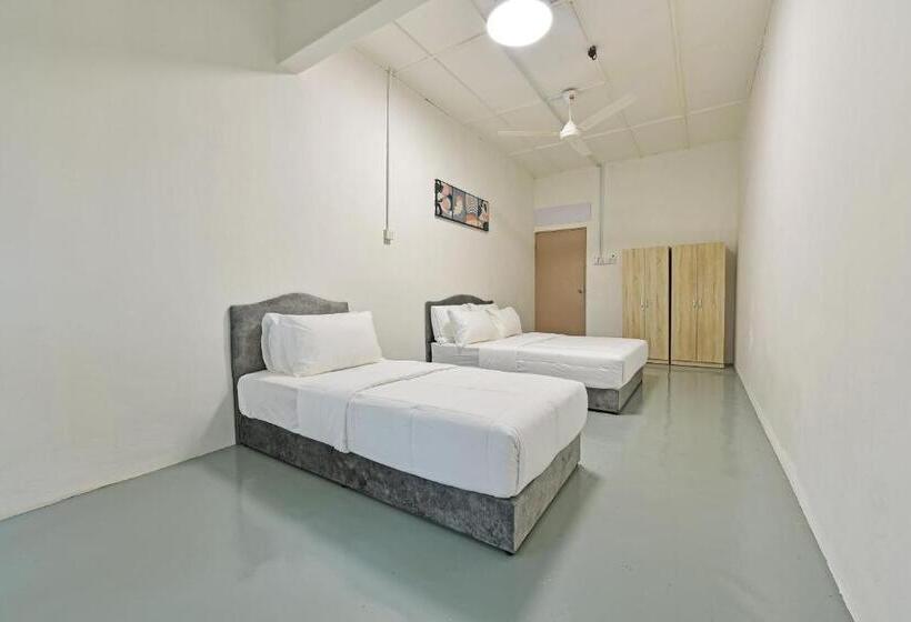 هتل S Homestay By Oyo