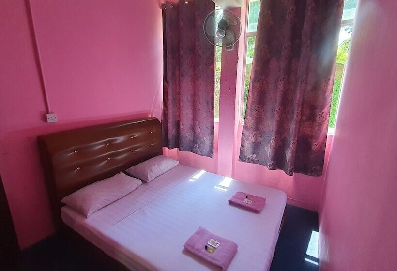 فندق Two Two Inn By Oyo