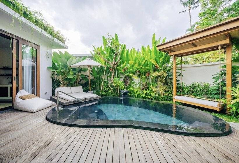 Отель Uma Kalai