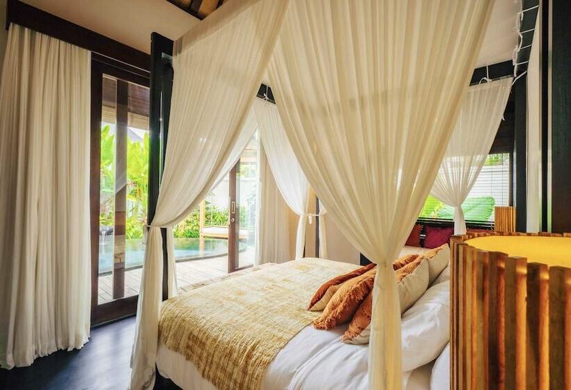 Отель Uma Kalai