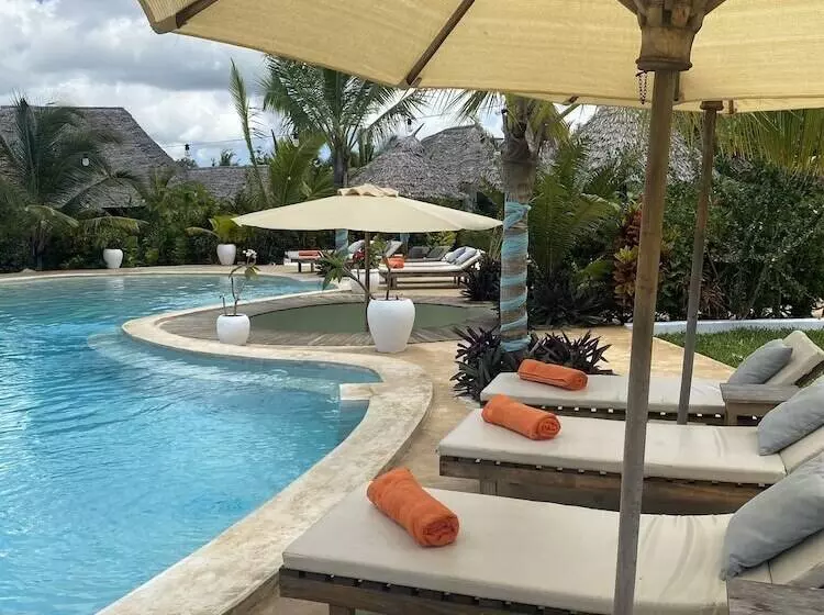 Hotelli Zen Boutique Resort