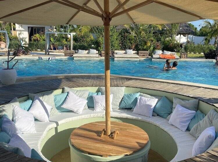 فندق Zen Boutique Resort