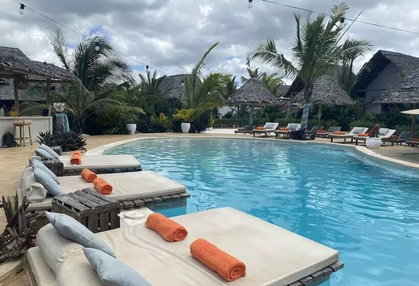 Hotelli Zen Boutique Resort