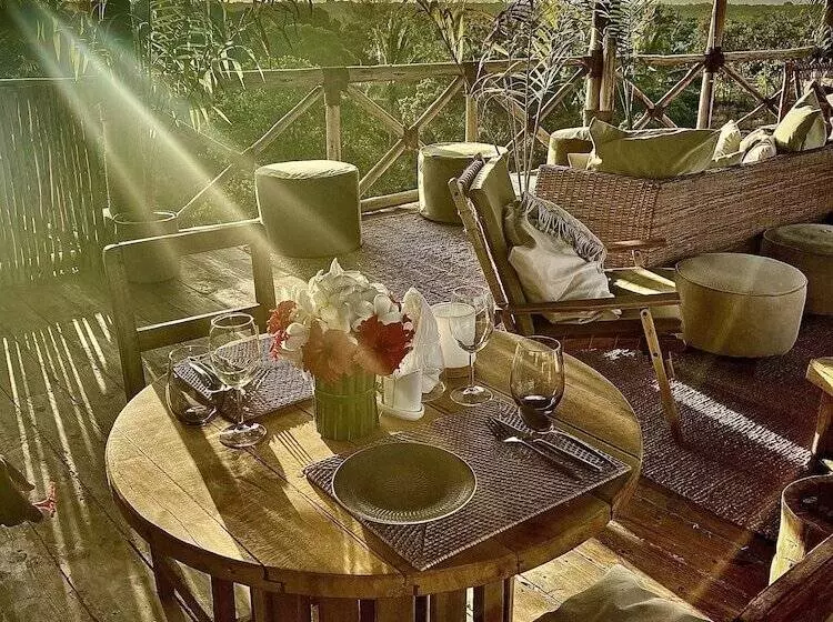 Hotelli Zen Boutique Resort