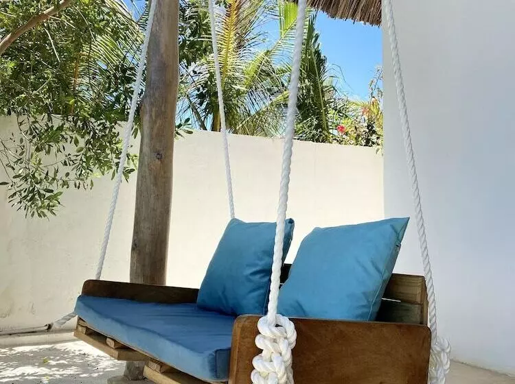 Hotelli Zen Boutique Resort