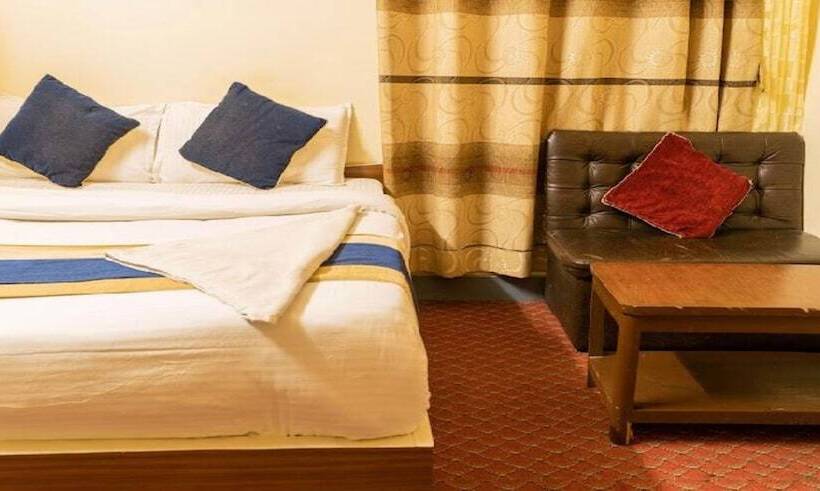 Merostay 033 Hotel Kusum International