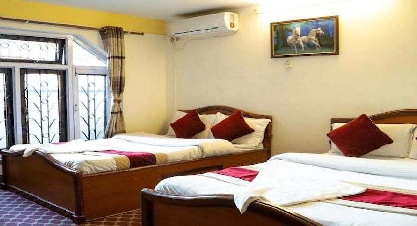 Merostay 033 Hotel Kusum International