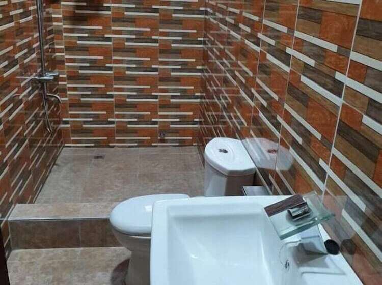 ペンション Da Highest Lounge Bar & Restaurant