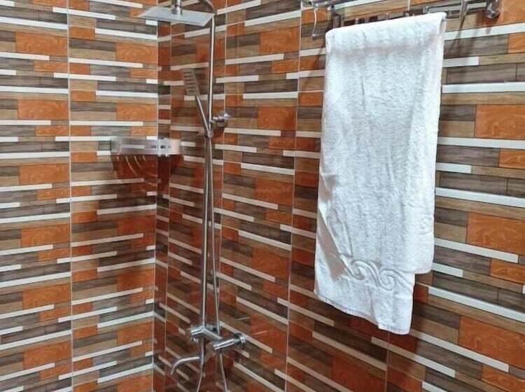 ペンション Da Highest Lounge Bar & Restaurant