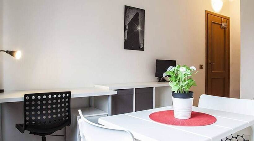 بنسيون Kamchu Apartments Room With Bathroom Ensuite Anagnina Tor Vergata