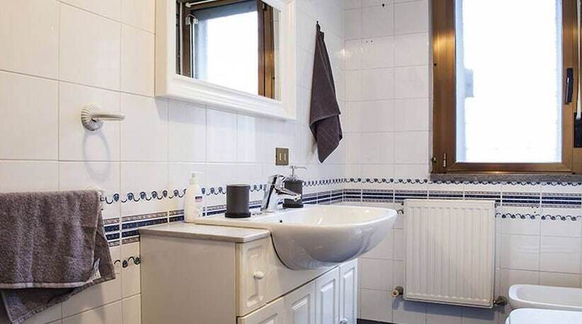 بنسيون Kamchu Apartments Room With Bathroom Ensuite Anagnina Tor Vergata