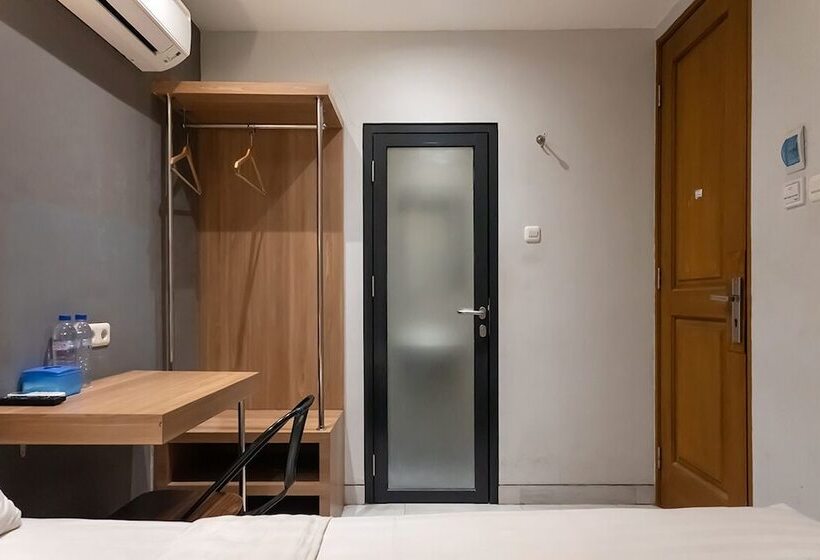 Pansiyon Mono Coliving Pakis, Surabaya