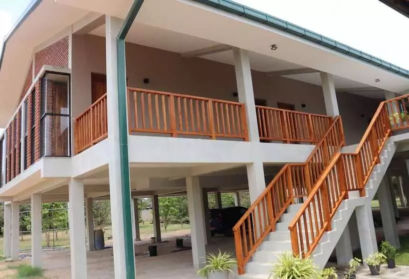 Lomakeskus Kay Jay Wild Wilpattu