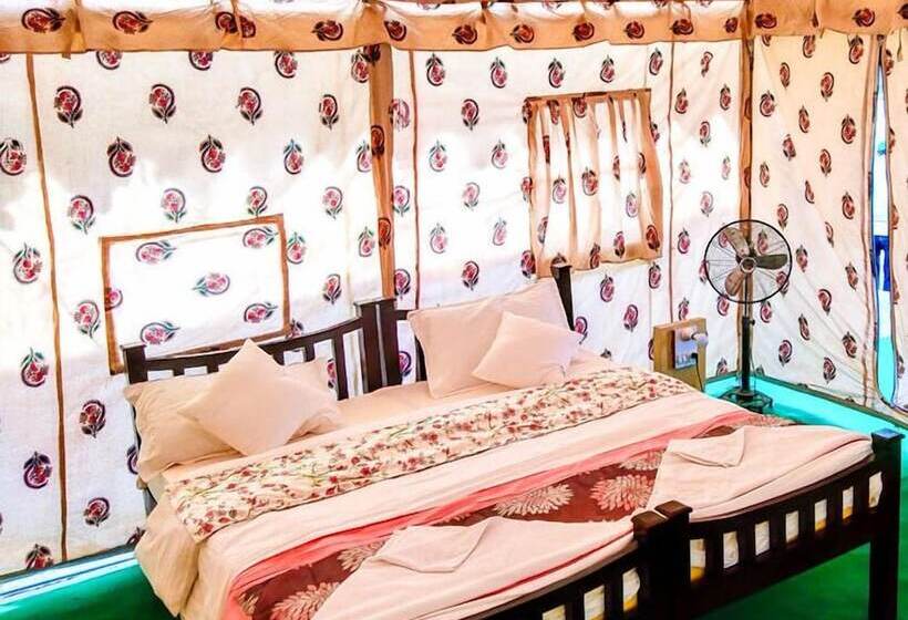 Royal Adventure Camp Sam