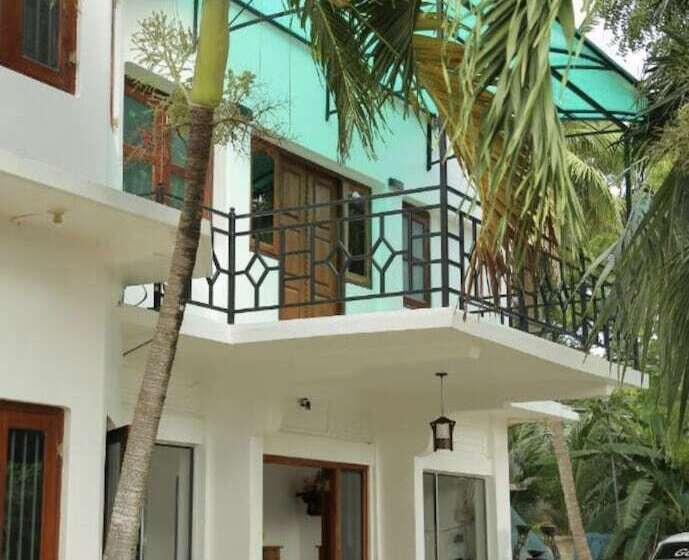 هتل Hôtel St Anne