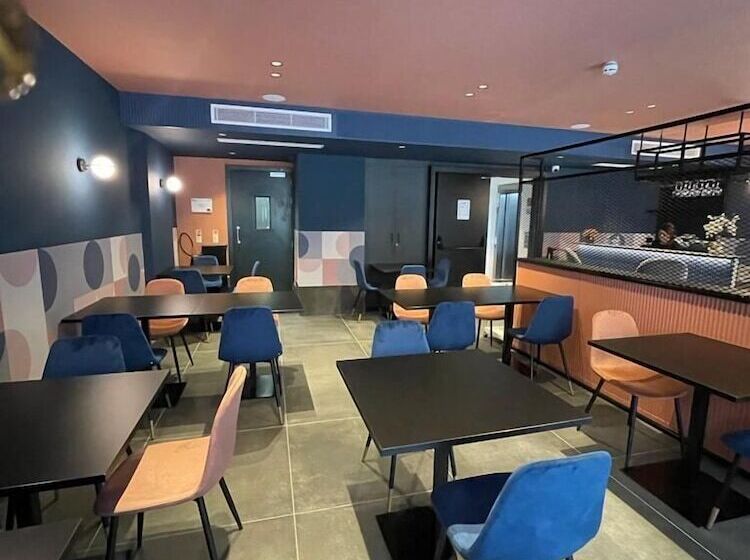 Eleven By Warren Collection