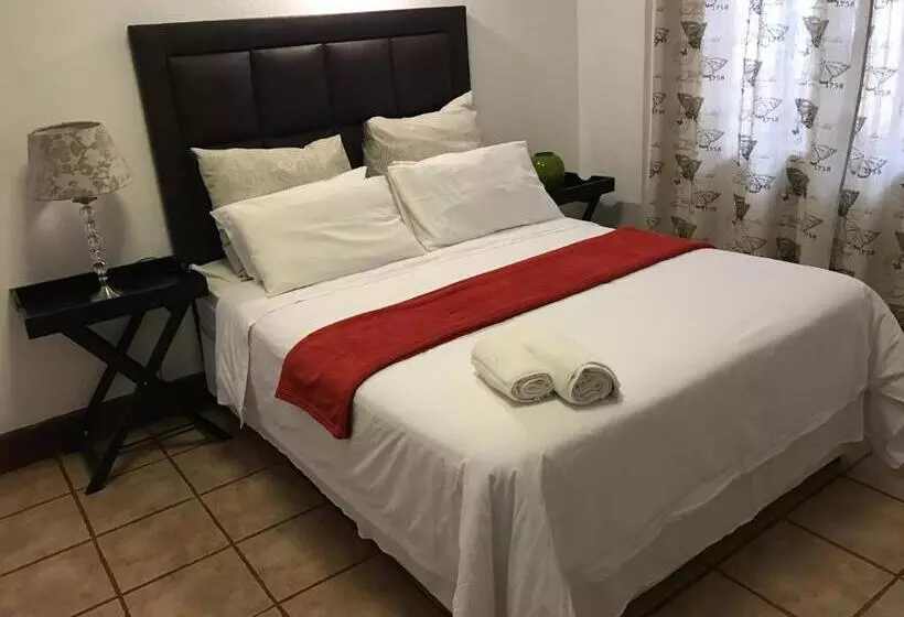 Forest House B&b