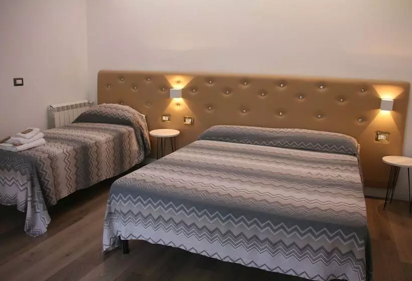 مسافرخانه Messina 41