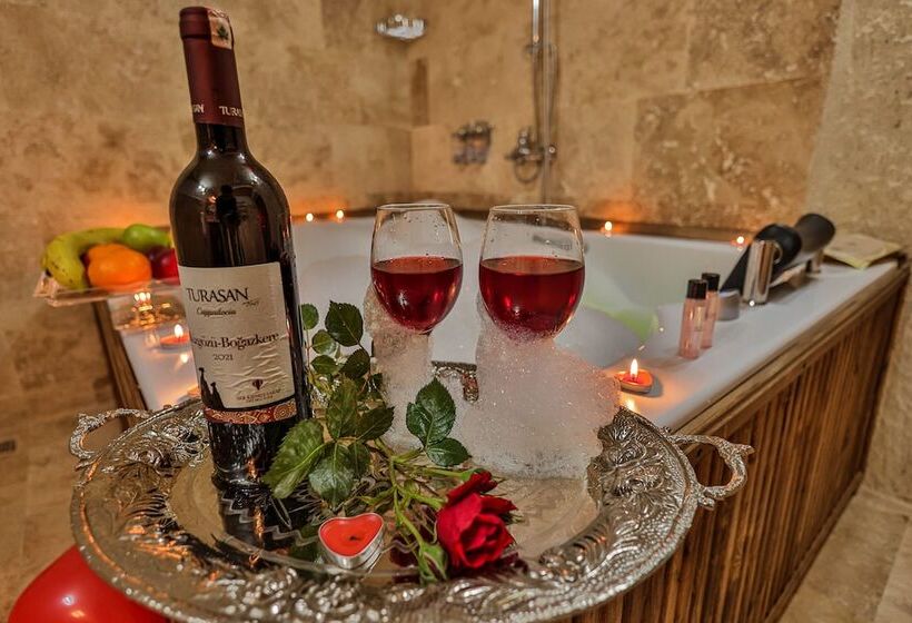 هتل Caveadocia Stone&cave House