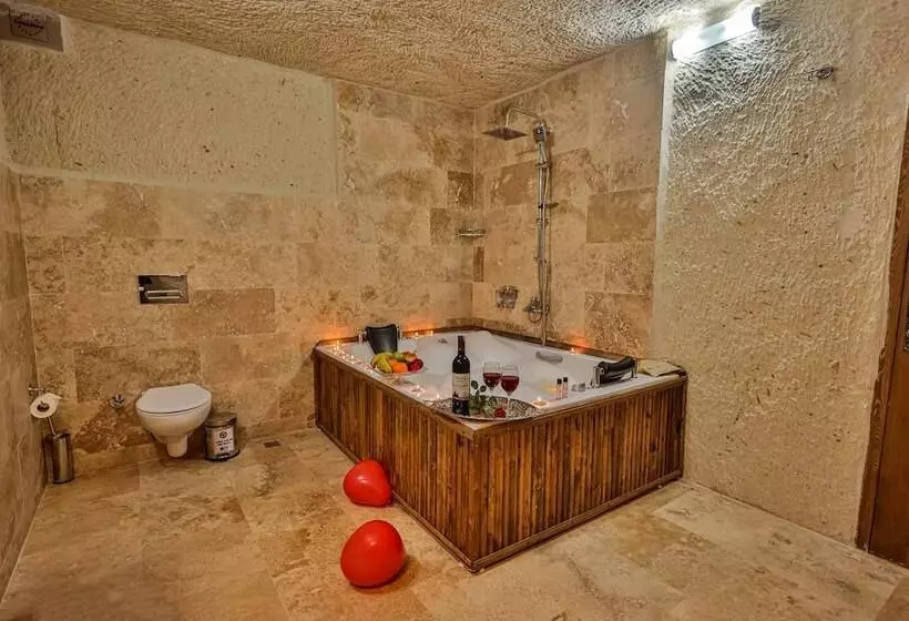ホテル Caveadocia Stone&cave House