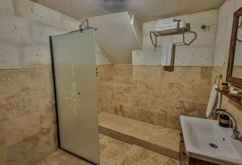 ホテル Caveadocia Stone&cave House
