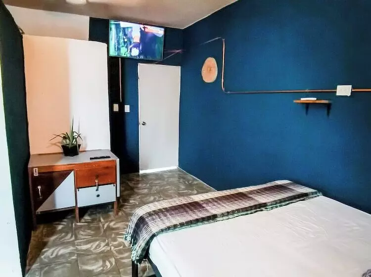 Hotelli Hostal Casa Los Abuelos