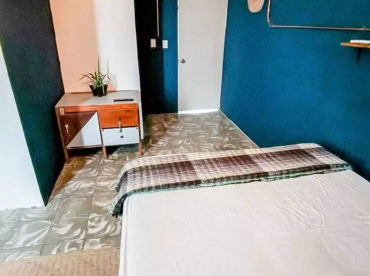 Hotelli Hostal Casa Los Abuelos