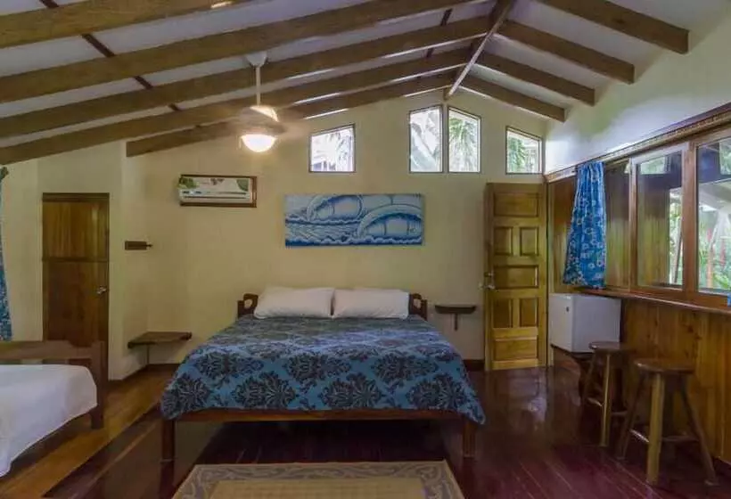 Hotelli La Ponderosa Beach & Jungle Resort