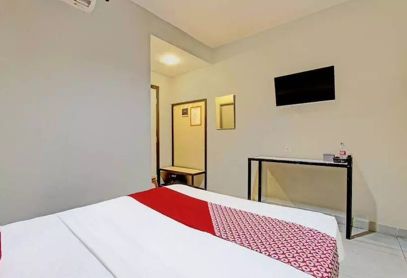 هتل Larich Guest House By Oyo