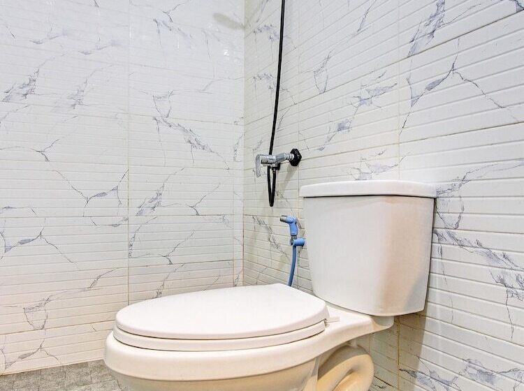 فندق Larich Guest House By Oyo