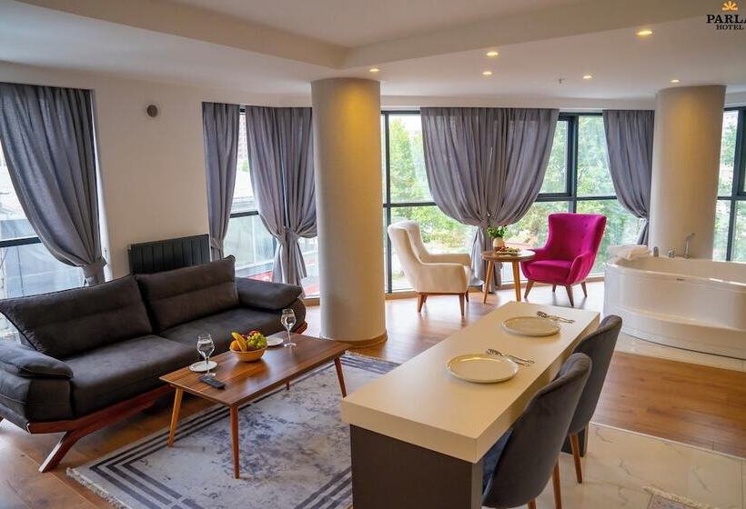 فندق Parla Suite