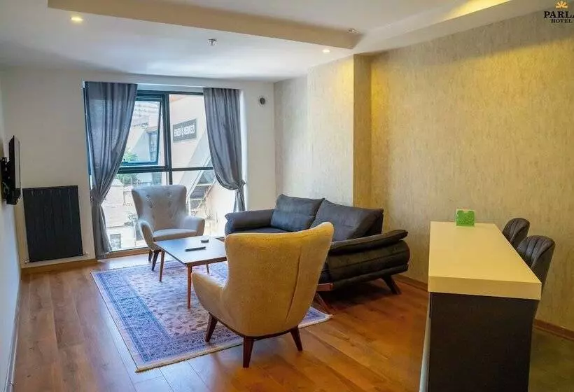 ホテル Parla Suite