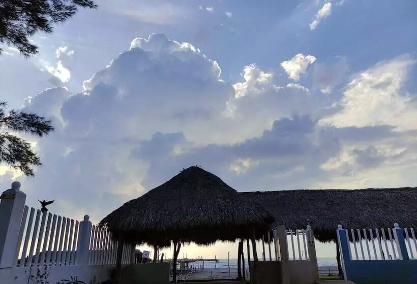 Hotelli Perlas Del Golfo