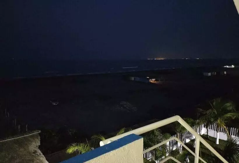 Hotelli Perlas Del Golfo