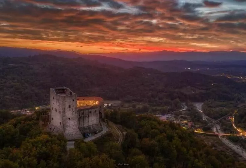 Hotelli Tenuta Castel Dell'aquila