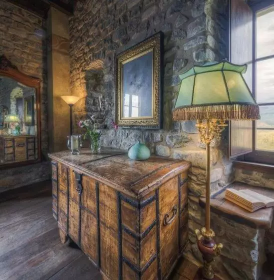 Hotelli Tenuta Castel Dell'aquila