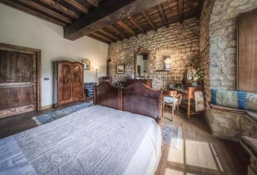 Hotelli Tenuta Castel Dell'aquila