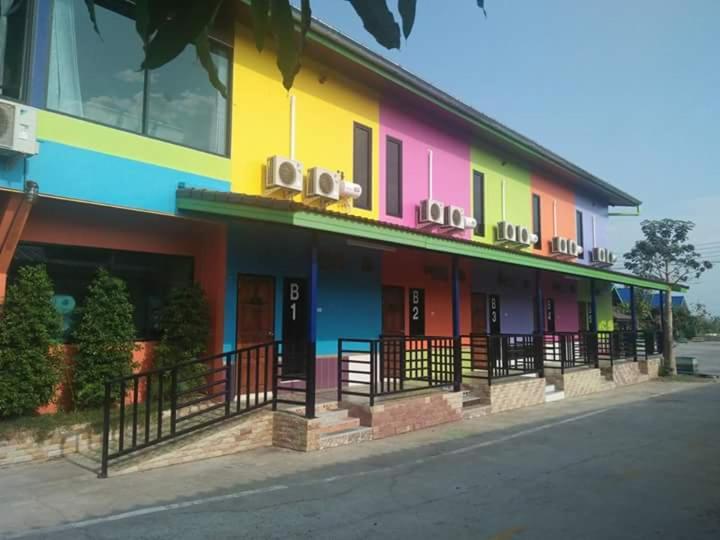 Kruachokhai Hotel & Resort