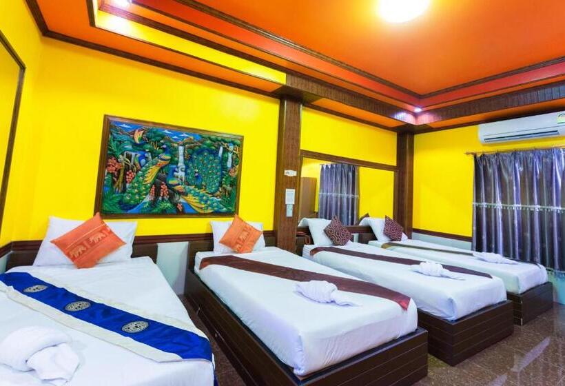 Kruachokhai Hotel & Resort