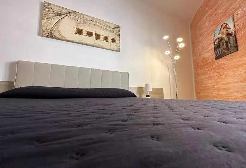 Aamiaismajoitus (B&B) Lxr Rooms Carloforte