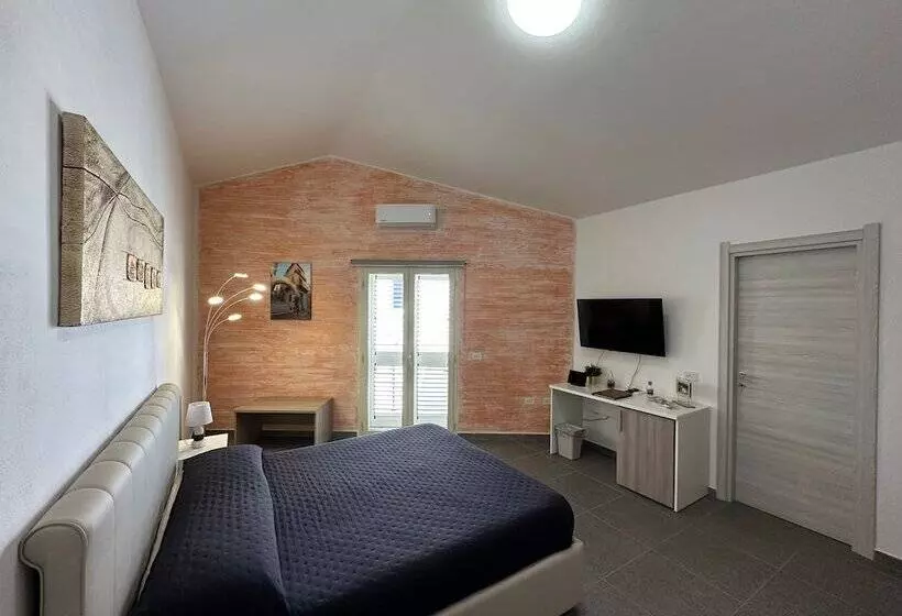 Aamiaismajoitus (B&B) Lxr Rooms Carloforte