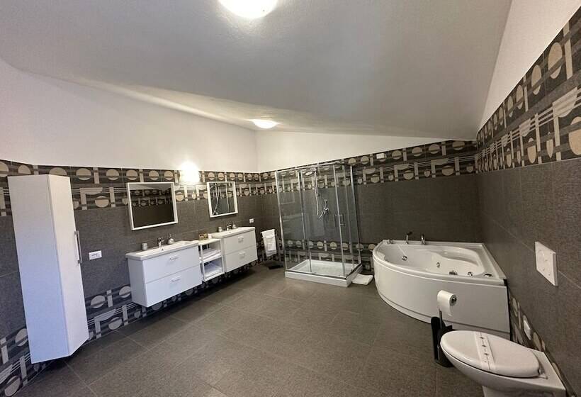 مبيت وإفطار Lxr Rooms Carloforte