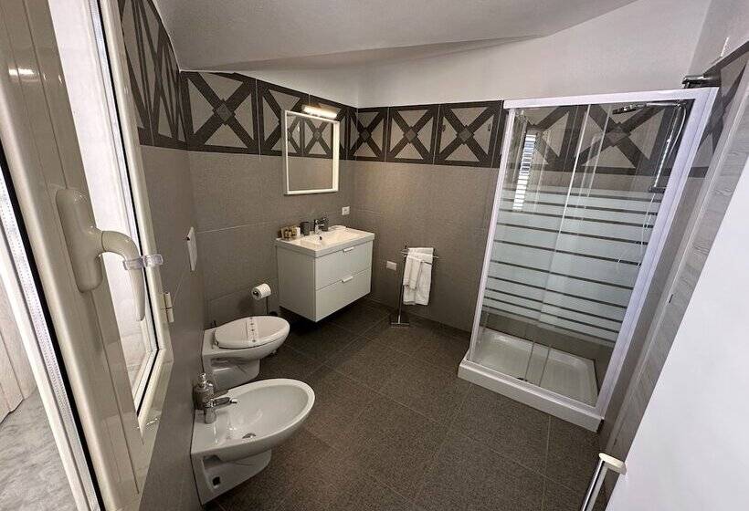 مبيت وإفطار Lxr Rooms Carloforte