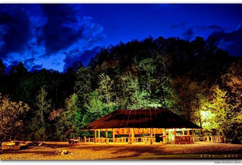 پانسیون Bosa Noga Rzav