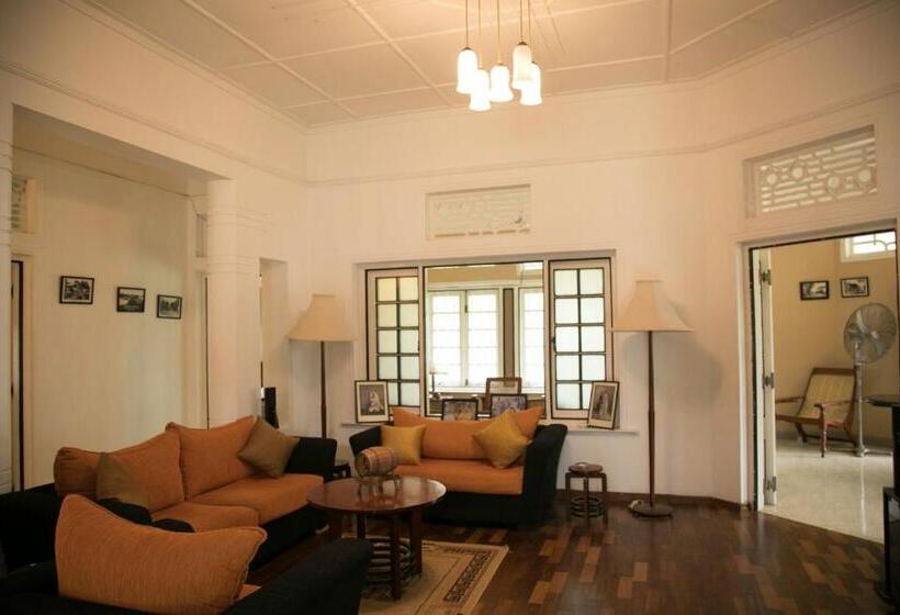 פנסיון Dilpasan Villa