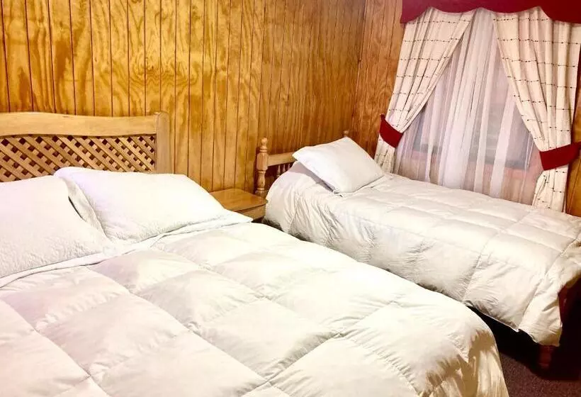 پانسیون Hostal Maria